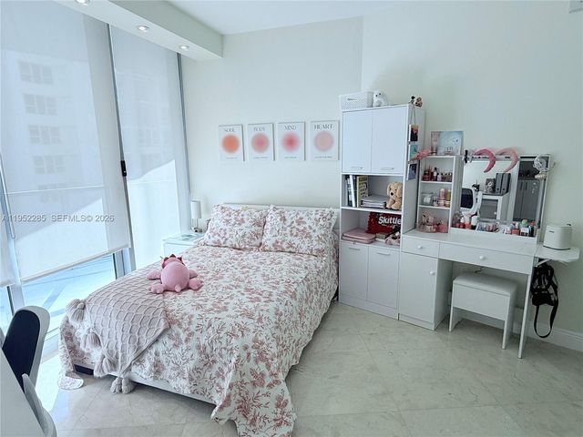 3101 S Ocean Dr 606, Hollywood, FL 33019