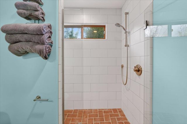 67 Hughes Road, Watsonville, CA 95076