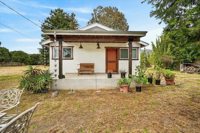 67 Hughes Road, Watsonville, CA 95076