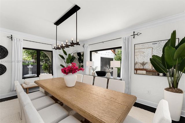 4430 Alton Rd, Miami Beach, FL 33140