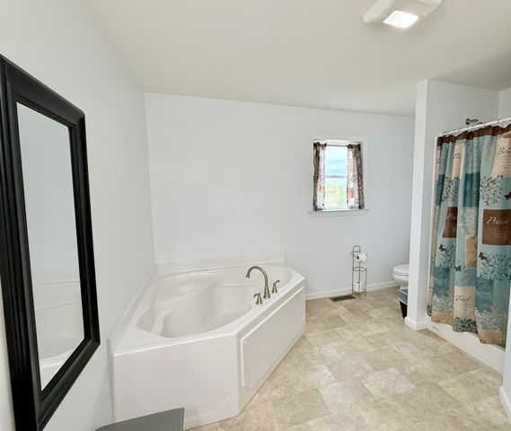 36 Bell Road, Chazy, NY 12921