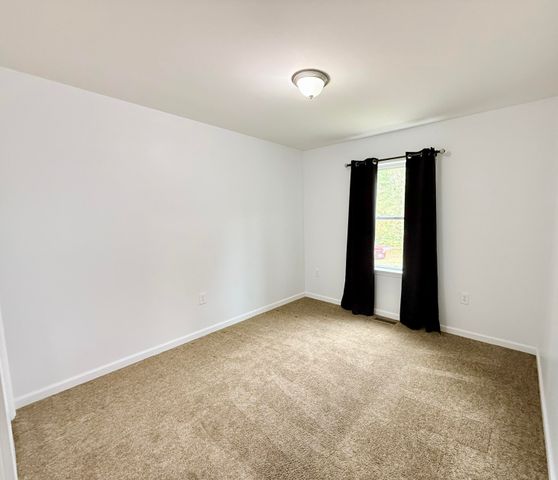 36 Bell Road, Chazy, NY 12921