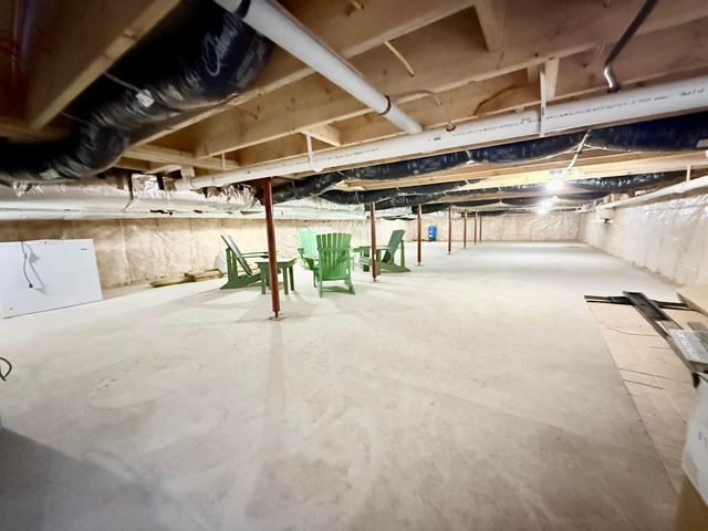 36 Bell Road, Chazy, NY 12921