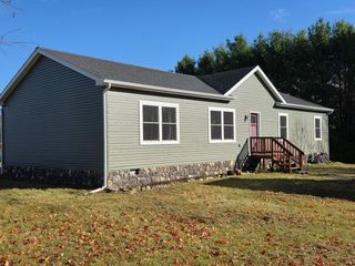 36 Bell Road, Chazy, NY 12921