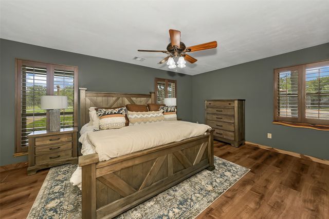 3911 N Highway 281, Mineral Wells, TX 76067