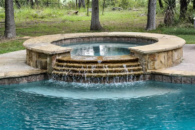 3911 N Highway 281, Mineral Wells, TX 76067