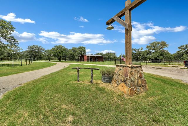3911 N Highway 281, Mineral Wells, TX 76067