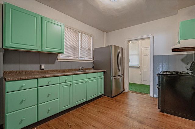 930 Mechanic Street, Bethlehem City, PA 18015