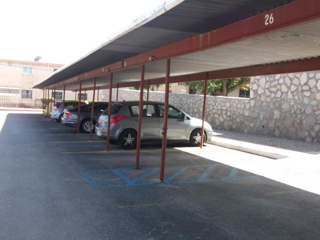 6400 Edgemere Boulevard 23, El Paso, TX 79925