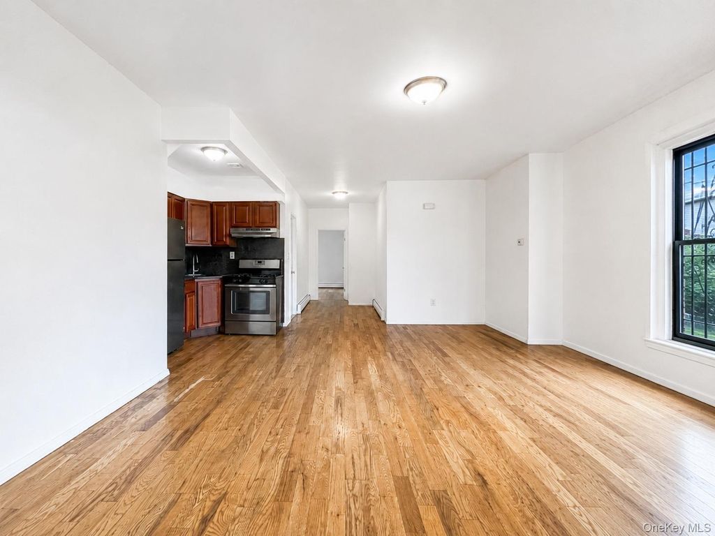 919 Bryant Avenue, Bronx, NY 10474 — exterior