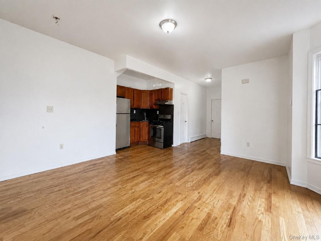 919 Bryant Avenue, Bronx, NY 10474 — photo 2