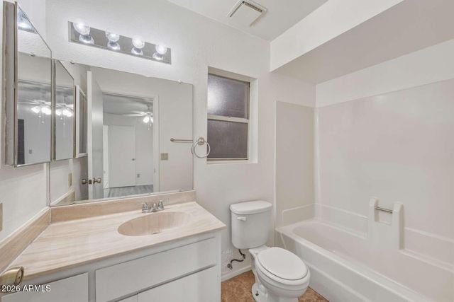 6120 E AUGUSTA Circle, Mesa, AZ 85215