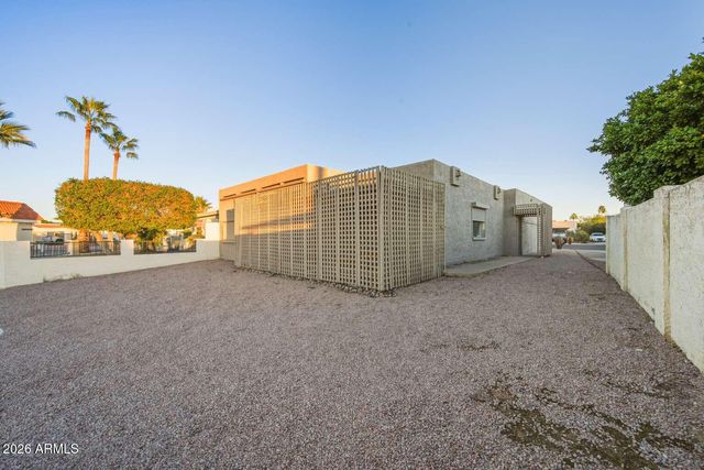 6120 E AUGUSTA Circle, Mesa, AZ 85215