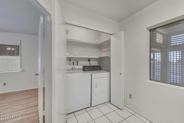 6120 E AUGUSTA Circle, Mesa, AZ 85215