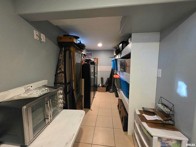 412 WHIPPOORWILL Drive, Washington, IL 61571