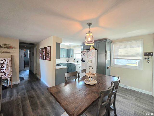 412 WHIPPOORWILL Drive, Washington, IL 61571