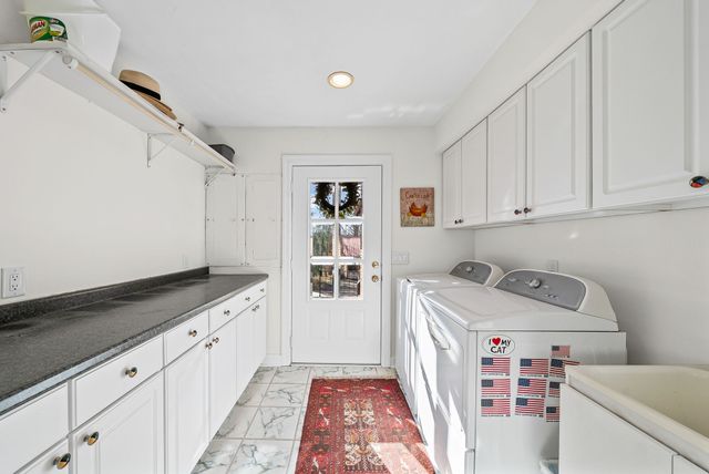 2419 Williams Hollow Rd, Mc Ewen, TN 37101