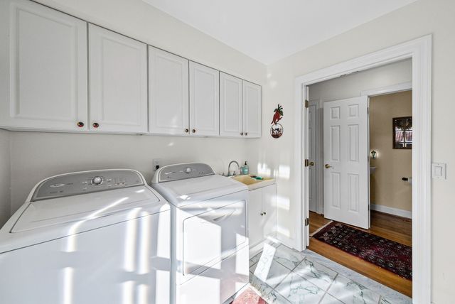 2419 Williams Hollow Rd, Mc Ewen, TN 37101