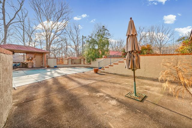 2419 Williams Hollow Rd, Mc Ewen, TN 37101