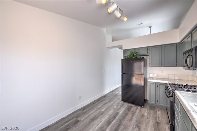 3869 Mapleview Court, Las Vegas, NV 89147