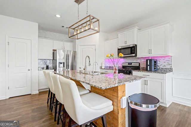 5361 Aster Place, Oakwood, GA 30566