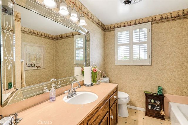 9371 Vernon Avenue, Montclair, CA 91763