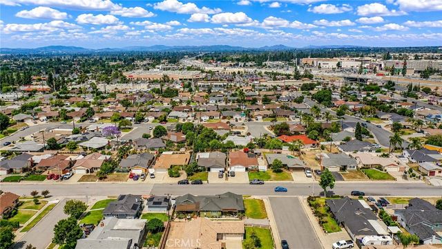 9371 Vernon Avenue, Montclair, CA 91763