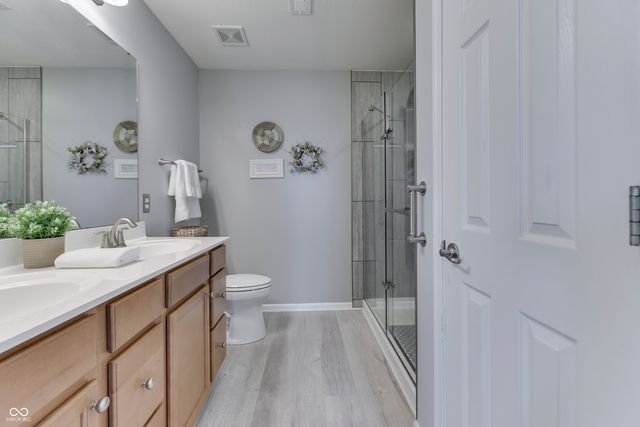 765 Legacy Boulevard, Greenwood, IN 46143