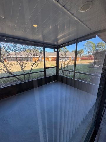 65 SILVER FALLS CIRCLE, Kissimmee, FL 34743