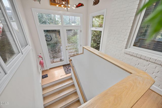 2425 Argyle Drive, Raleigh, NC 27609