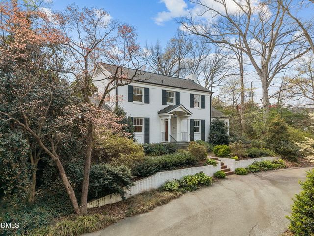 2425 Argyle Drive, Raleigh, NC 27609