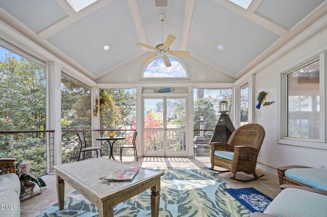 2425 Argyle Drive, Raleigh, NC 27609