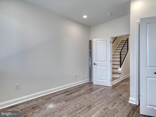 1211 PETERS ST, Philadelphia, PA 19147