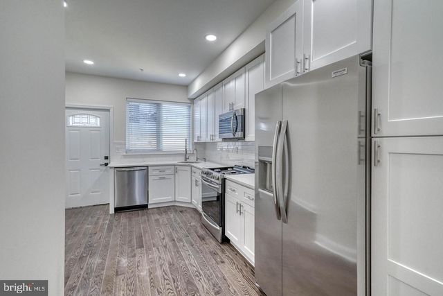 1211 PETERS ST, Philadelphia, PA 19147