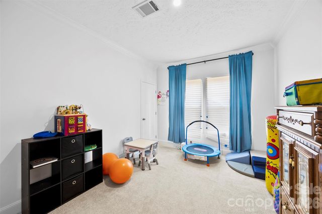 5236 Montana Circle NW, Concord, NC 28027