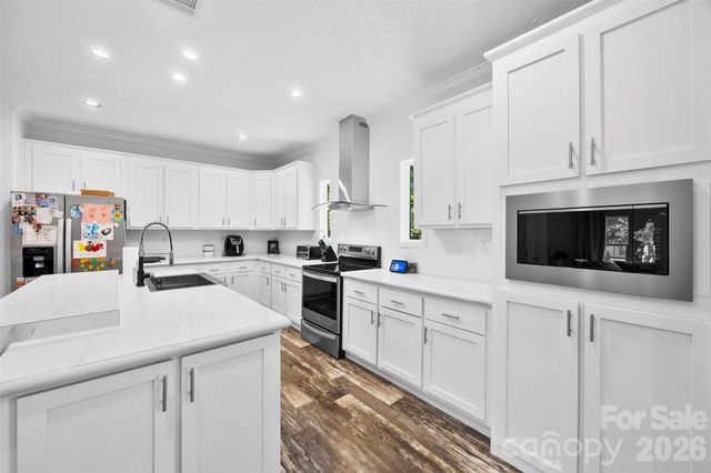5236 Montana Circle NW, Concord, NC 28027