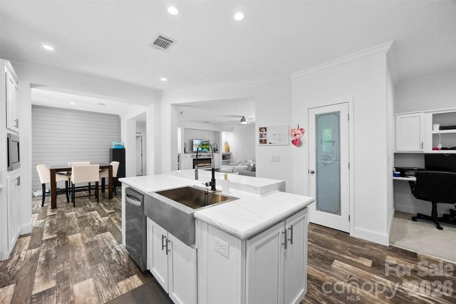 5236 Montana Circle NW, Concord, NC 28027