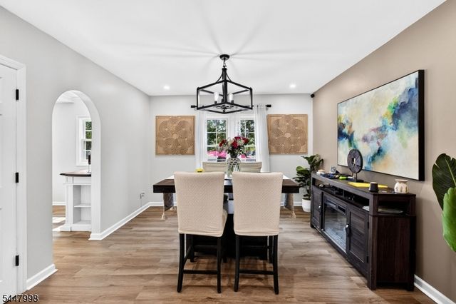 246 N 3rd Ave, Manville Boro, NJ 08835