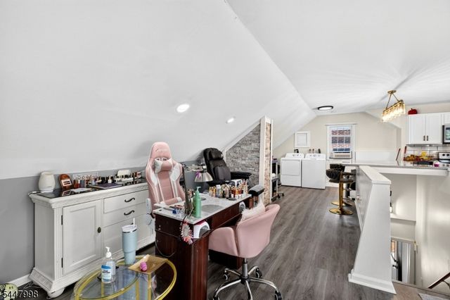 246 N 3rd Ave, Manville Boro, NJ 08835