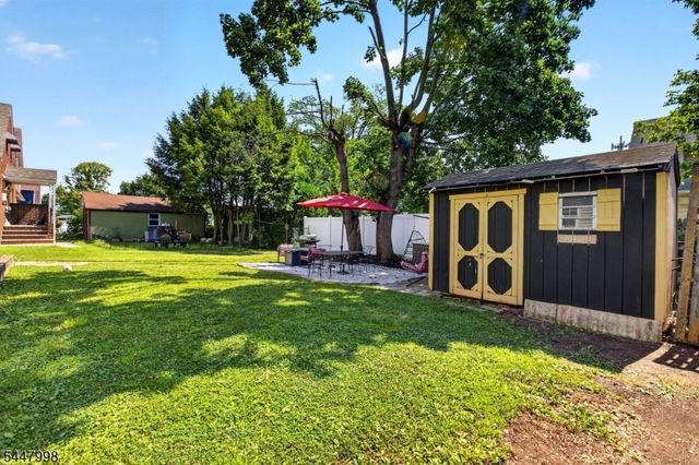246 N 3rd Ave, Manville Boro, NJ 08835