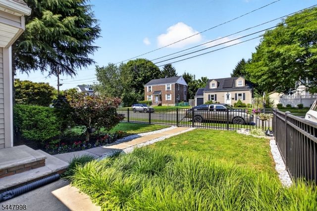 246 N 3rd Ave, Manville Boro, NJ 08835