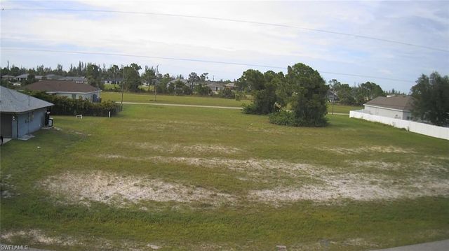 2917 NW 25th TER, Cape Coral, FL 33993