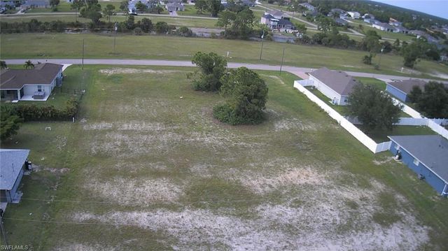 2917 NW 25th TER, Cape Coral, FL 33993