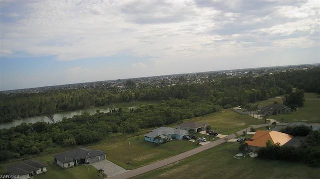 2917 NW 25th TER, Cape Coral, FL 33993