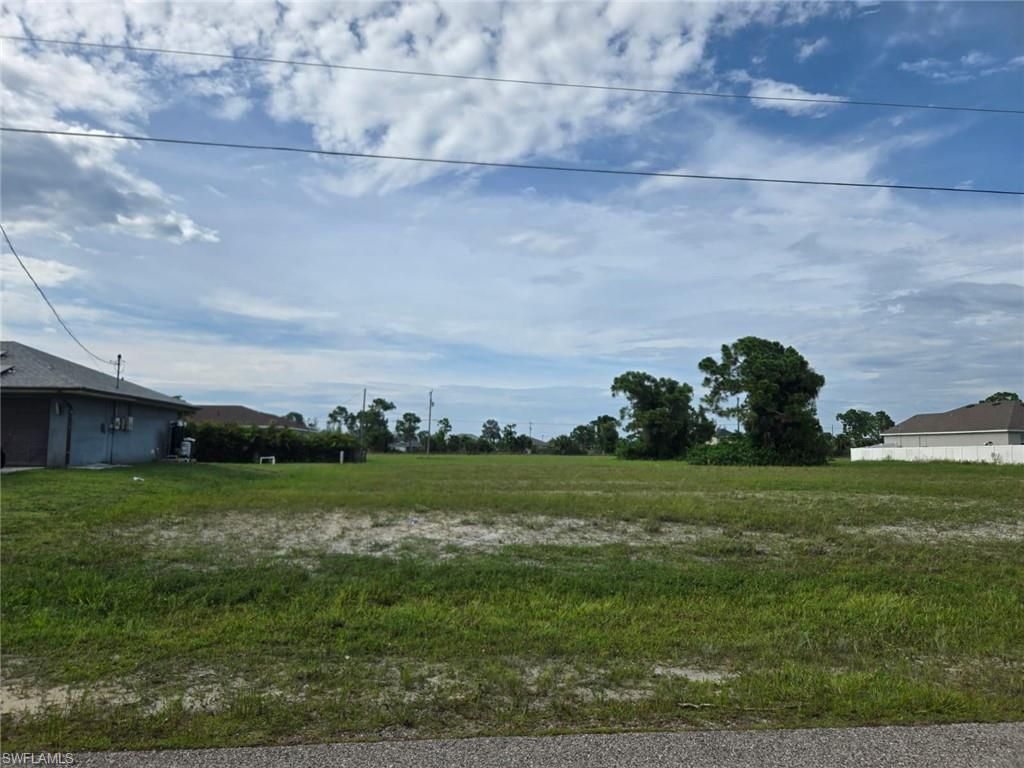 2917 NW 25th TER, Cape Coral, FL 33993