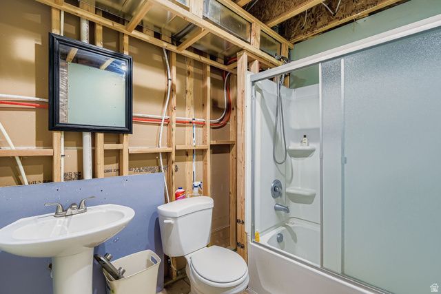 6474 S SILHOUETTE LN, West Valley City, UT 84081