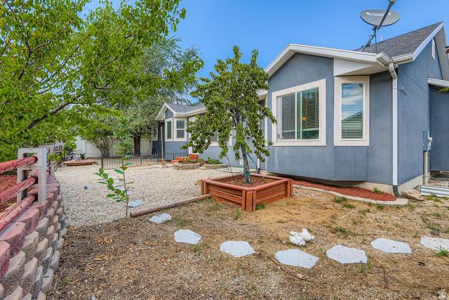 6474 S SILHOUETTE LN, West Valley City, UT 84081