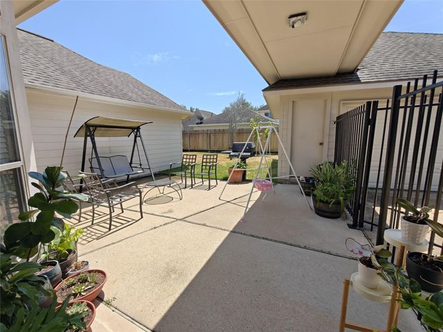 17711 Emerald Garden Lane, Houston, TX 77084