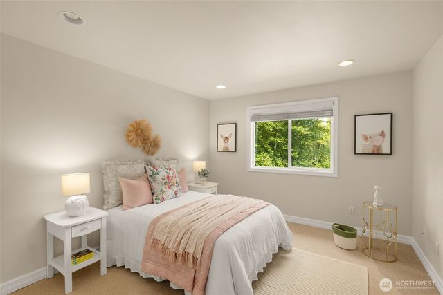 1125 324th Way NE, Carnation, WA 98014
