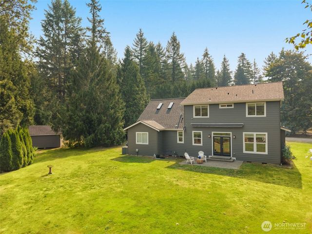 1125 324th Way NE, Carnation, WA 98014